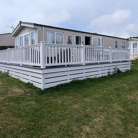 Lovely Bright And Airy Caravan On The 5 Star Shorefield Country Park Entertainment Passes Included Milford-on-Sea Exteriér fotografie